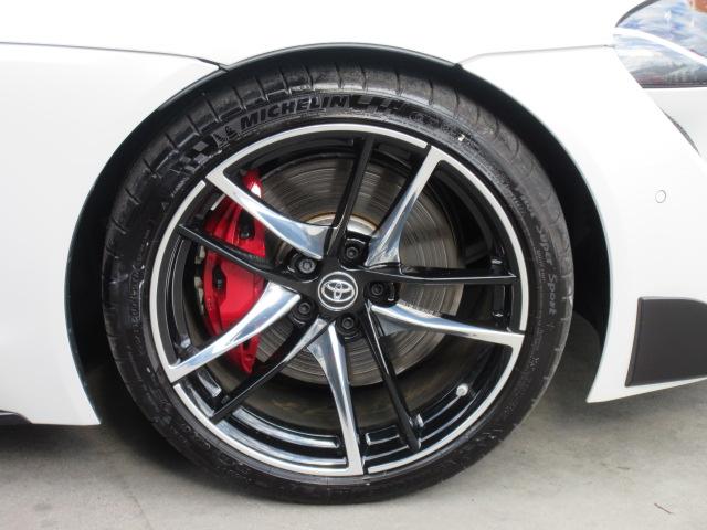 RZ トヨタスープラセーフティ ・純正ナビ・フルセグTV・Bカメラ・JBLサウン・コーナーセンサー・赤黒半革シート・メモリーシート・3眼LEDライト・純正19アルミ・シートヒーター・クルコン・ビッグキャリパー・ブラインドスポット(14枚目)