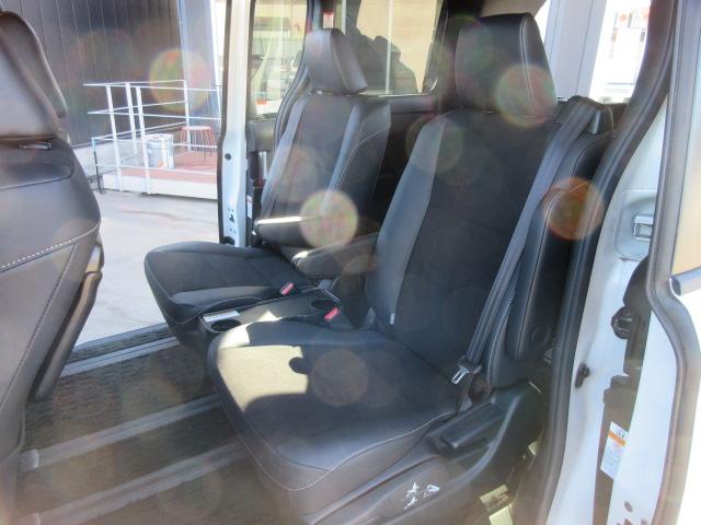 Si ダブルバイビー ・後期型 トヨタセーフティセンス ワンオーナー 黒半革 純正10型ナビ フルセグTV Bカメラ 両側自動ドア クルコン 先行車発進 i-stop サンシェード 純正16アルミ 前後コーナーセンサー(27枚目)