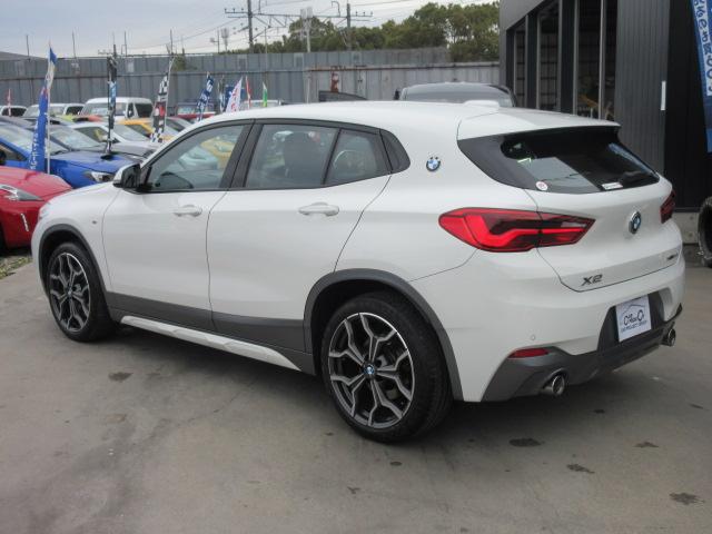 Ｘ２ ｘＤｒｉｖｅ２０ｉ　ＭスポーツＸ　４ＷＤ　・ワンオーナー　純正ナビ　バックカメラ　ＥＴＣ　ドラレコ　前後ソナー　シートヒーター　インテリジェントセーフティ　パドルシフト　ＬＩＭ　ＬＥＤライト　電動テールゲート　純正１９アルミ　プッシュスタート（15枚目）