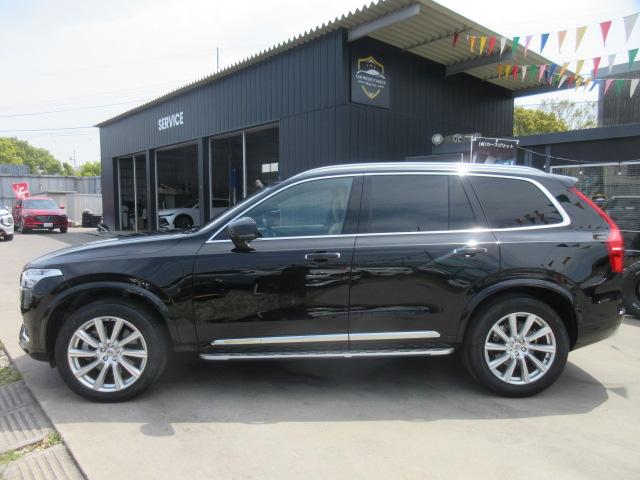ＸＣ９０ リチャージ　ＰＨＶ　Ｔ８　ＡＷＤ　インスクリプション　・パノラマルーフ　ハーマンカードン　キャメル本革シート　エアシート　シートヒーター　ステアリングヒーター　電動ゲート　純正ナビ　フルセグＴＶ　全周囲カメラ　アクティブサス　純正２０アルミ　ＬＥＤライト（35枚目）