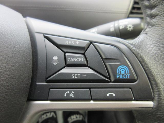 セレナ ハイウェイスターＶ　最終型　プロパイロット　純正１０型ナビ　純正フリップダウンモニター　アラウンドビューカメラ　ＥＴＣ　ドラレコ　両側自動ドア　ハンドル支援　駐車支援　ソナー　ＬＥＤライト　右ドアＬＥＤセーフティ（8枚目）