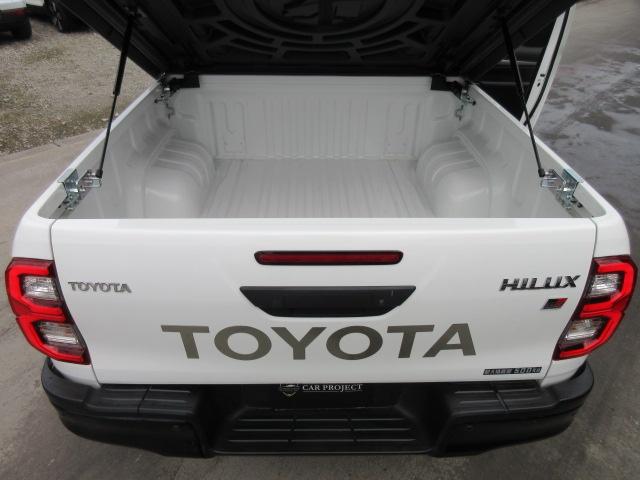TOYOTA HILUX Z GR SPORT