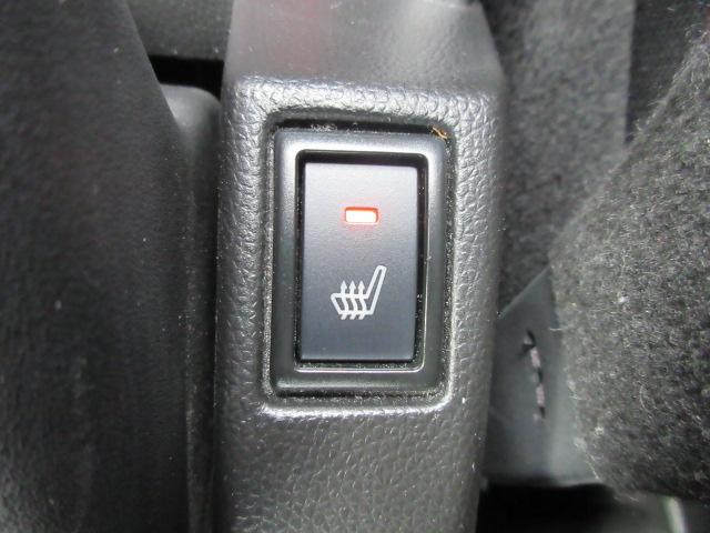 スイフトスポーツ ベースグレード　６速ＭＴ　・セーフティサポート　ワンオーナー　純正ナビ　フルセグＴＶ　全周囲カメラ　ＥＴＣ　前後ドラレコ　リアコーナーセンサー　シートヒーター　レーンキープ　クルコン　レークル　キセノン　純正１７アルミ（6枚目）