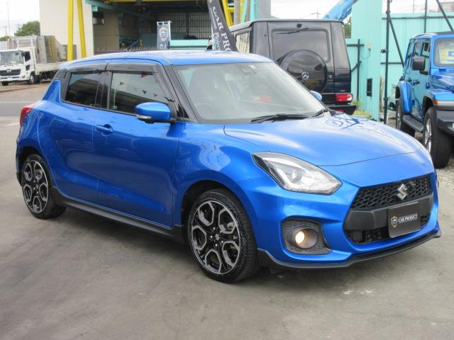 スイフトスポーツ ベースグレード　６速ＭＴ　・セーフティサポート　ワンオーナー　純正ナビ　フルセグＴＶ　全周囲カメラ　ＥＴＣ　前後ドラレコ　リアコーナーセンサー　シートヒーター　レーンキープ　クルコン　レークル　キセノン　純正１７アルミ（10枚目）