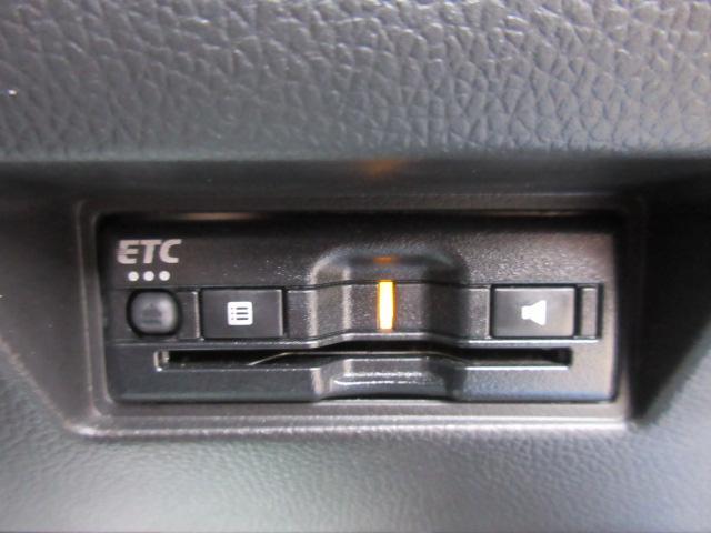 スイフトスポーツ ベースグレード　６速ＭＴ　・セーフティサポート　ワンオーナー　純正ナビ　フルセグＴＶ　全周囲カメラ　ＥＴＣ　前後ドラレコ　リアコーナーセンサー　シートヒーター　レーンキープ　クルコン　レークル　キセノン　純正１７アルミ（48枚目）