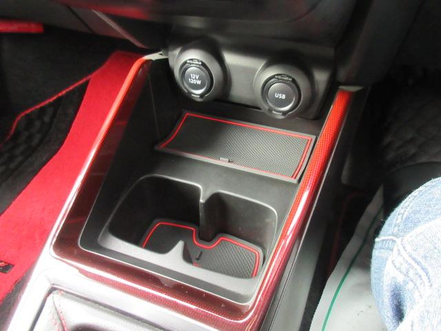 スイフトスポーツ ベースグレード　６速ＭＴ　・セーフティサポート　ワンオーナー　純正ナビ　フルセグＴＶ　全周囲カメラ　ＥＴＣ　前後ドラレコ　リアコーナーセンサー　シートヒーター　レーンキープ　クルコン　レークル　キセノン　純正１７アルミ（52枚目）