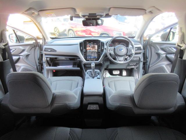 クロストレック リミテッド　４ＷＤ　・純正１１．６型スターリンクＤＡ　フルセグＴＶ　全周囲カメラ　ドラレコ　ＥＴＣ　シートヒーター　ステアリングヒーター　パワーシート　アイサイト　車両制御　走行アシスト　ＬＥＤライト　純正１８アルミ（5枚目）