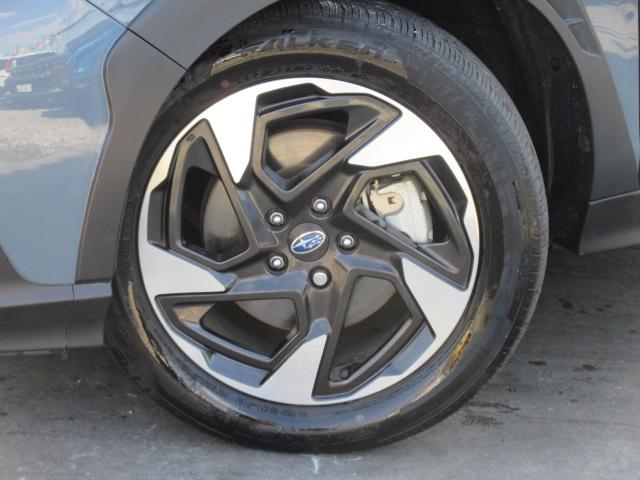 クロストレック リミテッド　４ＷＤ　・純正１１．６型スターリンクＤＡ　フルセグＴＶ　全周囲カメラ　ドラレコ　ＥＴＣ　シートヒーター　ステアリングヒーター　パワーシート　アイサイト　車両制御　走行アシスト　ＬＥＤライト　純正１８アルミ（15枚目）