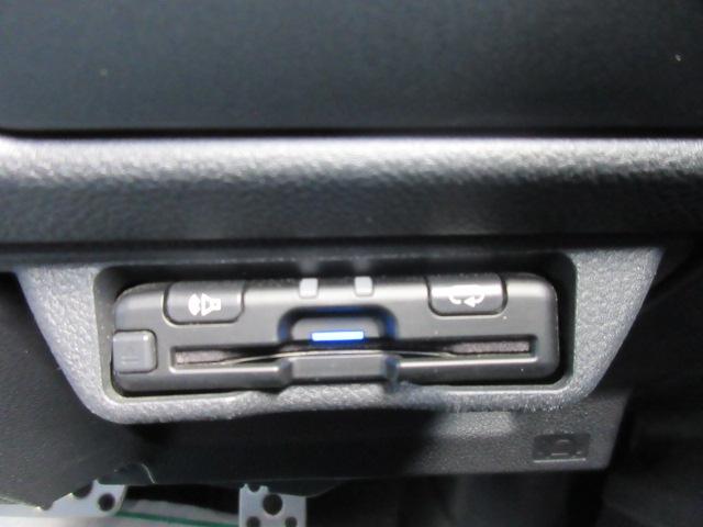 クロストレック リミテッド　４ＷＤ　・純正１１．６型スターリンクＤＡ　フルセグＴＶ　全周囲カメラ　ドラレコ　ＥＴＣ　シートヒーター　ステアリングヒーター　パワーシート　アイサイト　車両制御　走行アシスト　ＬＥＤライト　純正１８アルミ（26枚目）