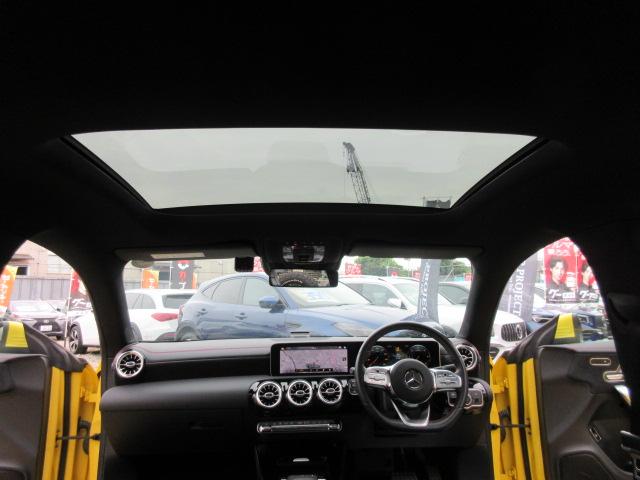 CLAクラス シューティングブレーク CLA200d シューティングブレーク AMGライン パノラミクススライディングルーフ 純正ナビ フルセグ 全周囲カメラ ETC2.0 ドラレコ ワイヤレス充電 LIM アシスト支援 電動ゲート 純正AMG18アルミ HUD LEDスカッフプレート(8枚目)