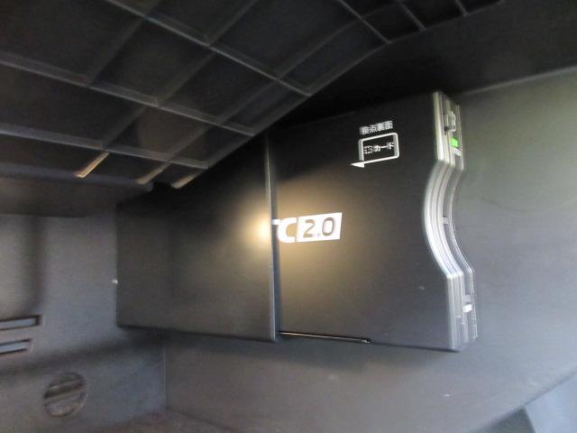 CLAクラス シューティングブレーク CLA200d シューティングブレーク AMGライン パノラミクススライディングルーフ 純正ナビ フルセグ 全周囲カメラ ETC2.0 ドラレコ ワイヤレス充電 LIM アシスト支援 電動ゲート 純正AMG18アルミ HUD LEDスカッフプレート(26枚目)