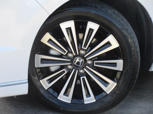 ステップワゴン e:HEVスパーダ プレミアムライン ・純正ギャザーズ9型ナビ 純正10型フリップダウンモニター フルセグTV 黒半革 シートヒーター CMBS 両側自動ドア 電動テールゲート 踏み間違い衝突軽減 BSM 無限フロアマット&サイドバイザー(16枚目)