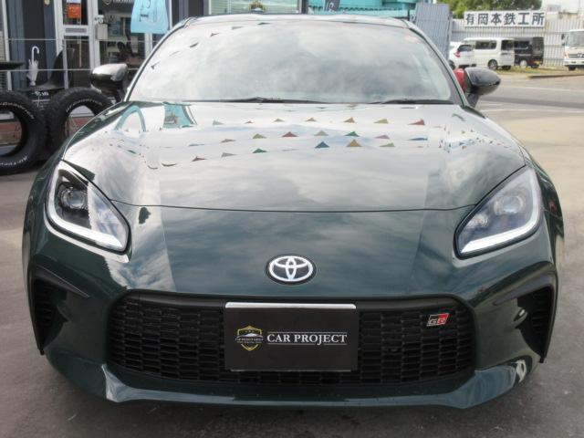 ＧＲ８６ ＲＺ　６速ＭＴ　・リッジグリーン　ワンオーナー　純正９型ナビ　フルセグ　Ｂカメラ　ＥＴＣ　ドラレコ　半革シートヒーター　アイサイト　アドバンレーシング１８アルミ　ブレンボキャリパー　トムスステンレスマフラー　リアスポ（14枚目）