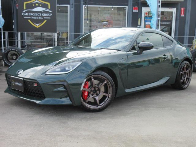 ＧＲ８６ ＲＺ　６速ＭＴ　・リッジグリーン　ワンオーナー　純正９型ナビ　フルセグ　Ｂカメラ　ＥＴＣ　ドラレコ　半革シートヒーター　アイサイト　アドバンレーシング１８アルミ　ブレンボキャリパー　トムスステンレスマフラー　リアスポ（35枚目）