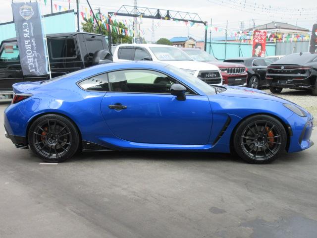 BRZ STIスポーツ 6速MT ・SSRII18アルミ ブレンボキャリパー STiエアロ 半革 シートヒーター ヘッドライトスモークフィルム STIハンドルプロテクトガード 純正9型ナビ フルセグTV Bカメラ ETC アイサイト(11枚目)