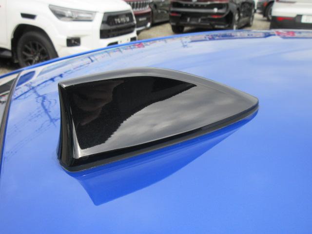 BRZ STIスポーツ 6速MT ・SSRII18アルミ ブレンボキャリパー STiエアロ 半革 シートヒーター ヘッドライトスモークフィルム STIハンドルプロテクトガード 純正9型ナビ フルセグTV Bカメラ ETC アイサイト(18枚目)