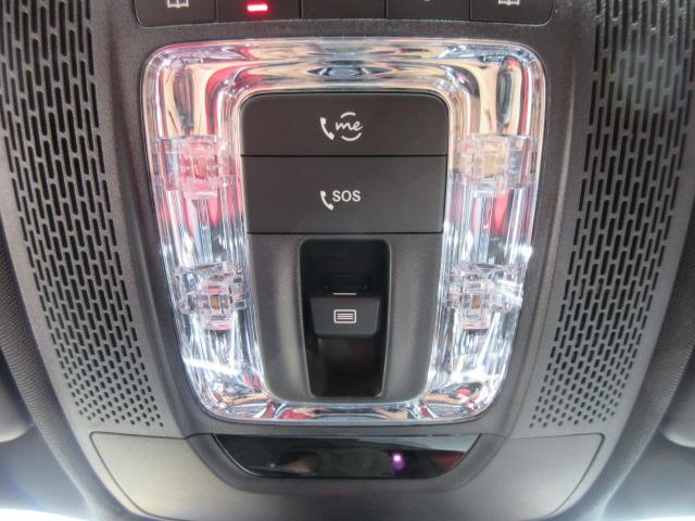 ＧＬＢ ＧＬＢ３５　４マチック　７人乗　・ＡＭＧレザーエクスクルーシブ　パノラミクススライディングルーフ　純正ワイドナビＴＶ　全周囲カメラ　赤黒本革シート　シートヒーター　電動ゲート　アクティブブレーキアシスト　ＢＳＭ　純正ＡＭＧ１９アルミ（57枚目）