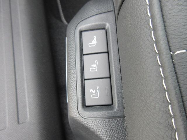 E-C4 シャイン ・電気自動車 サンルーフ 黒本革シート シートヒーター マッサージ機能 ステアリングヒーター BSM レークル アクティブセーフティブレーキ 疲労検知 アンビエンテライト 前後ソナー 純正18アルミ(57枚目)