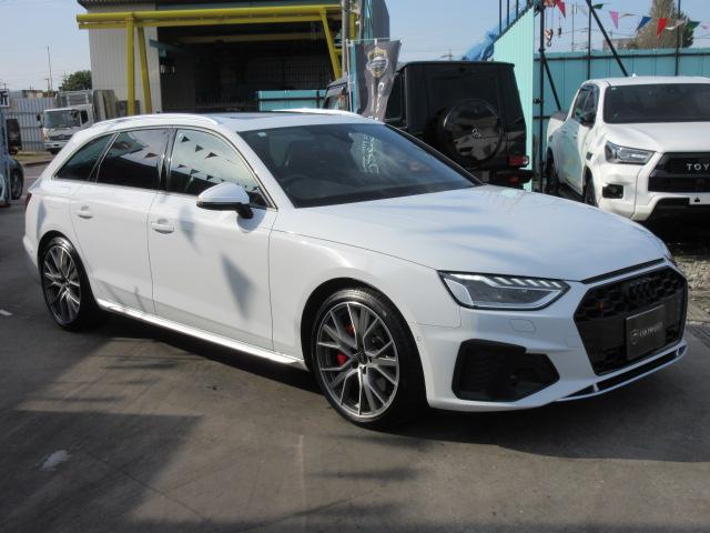 S4アバント ベースグレード 4WD ・サンルーフ 純正ナビTV 全周囲カメラ ETC2.0 本革シートヒーター ステアリングヒーター ドライビングアシスト ワイヤレス充電 マッサージ機能 電動ゲート 純正19AW マトリクスLEDライト(10枚目)