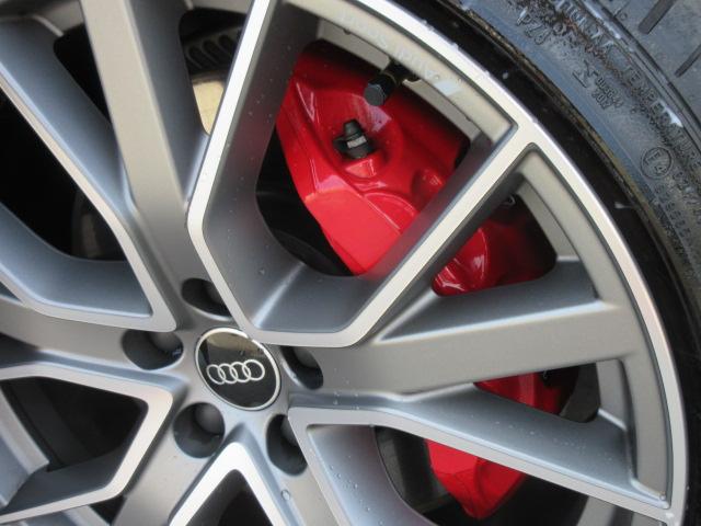 S4アバント ベースグレード 4WD ・サンルーフ 純正ナビTV 全周囲カメラ ETC2.0 本革シートヒーター ステアリングヒーター ドライビングアシスト ワイヤレス充電 マッサージ機能 電動ゲート 純正19AW マトリクスLEDライト(38枚目)