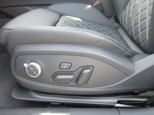 S4アバント ベースグレード 4WD ・サンルーフ 純正ナビTV 全周囲カメラ ETC2.0 本革シートヒーター ステアリングヒーター ドライビングアシスト ワイヤレス充電 マッサージ機能 電動ゲート 純正19AW マトリクスLEDライト(43枚目)