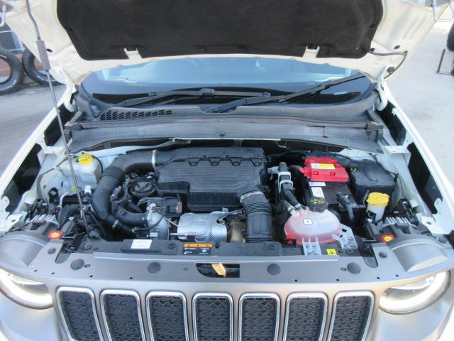 ジープ・レネゲード リミテッド ・純正ナビ フルセグTV バックカメラ ETC2.0 黒本革シート シートヒーター ステアリングヒーター 自動軽減ブレーキ リアソナー レーンキープ BSM LEDライト LEDフォグ 純正17アルミ(19枚目)