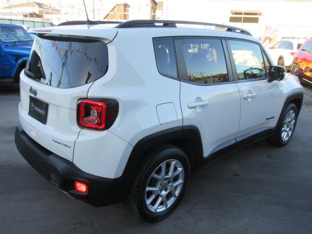 ジープ・レネゲード リミテッド ・純正ナビ フルセグTV バックカメラ ETC2.0 黒本革シート シートヒーター ステアリングヒーター 自動軽減ブレーキ リアソナー レーンキープ BSM LEDライト LEDフォグ 純正17アルミ(38枚目)