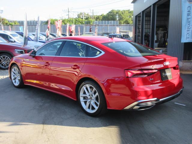 Ａ５スポーツバック ４５ＴＦＳＩクワトロ　Ｓライン　４ＷＤ　・純正８．３型ナビ　フルセグＴＶ　全周囲カメラ　ＥＴＣ２．０　ワイヤレス充電　半革シート　シートヒーター　電動トランク　ステアリングヒーター　ドライバーアシスト　バーチャルコックピット　ＬＥＤライト（13枚目）