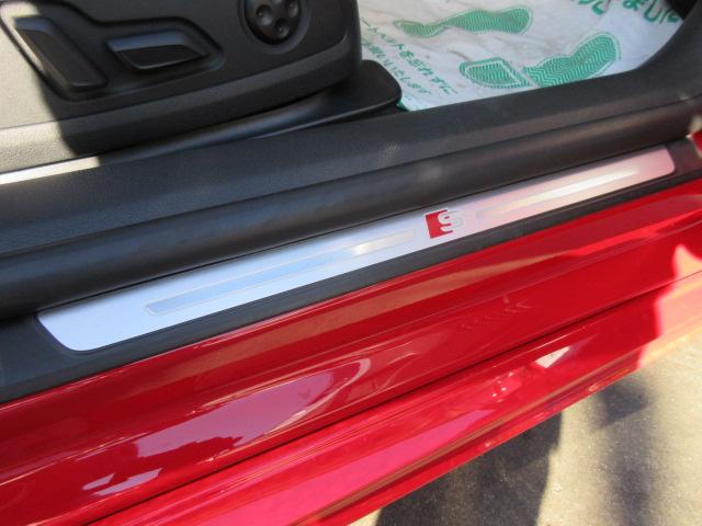 Ａ５スポーツバック ４５ＴＦＳＩクワトロ　Ｓライン　４ＷＤ　・純正８．３型ナビ　フルセグＴＶ　全周囲カメラ　ＥＴＣ２．０　ワイヤレス充電　半革シート　シートヒーター　電動トランク　ステアリングヒーター　ドライバーアシスト　バーチャルコックピット　ＬＥＤライト（41枚目）