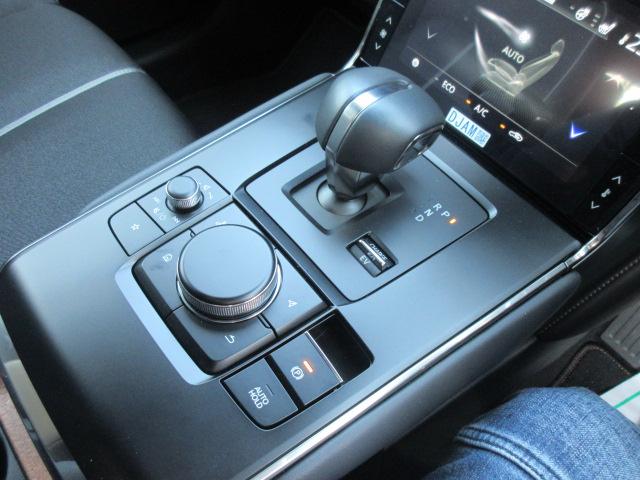 MX-30ロータリーEV エディションR 特別仕様車 BOSE 純正8.8コネクトナビ フルセグ 全周囲カメラ 1500W ハーフレザーシート シートヒーター ステアリングヒーター SCBS BSM レーンキープ 純正18アルミ LEDライト(55枚目)