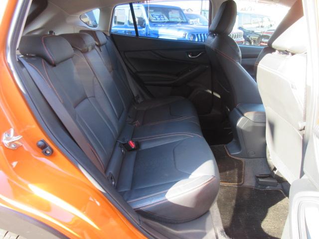 ＸＶ ２．０ｉ－Ｓアイサイト　ブラックレザーＳＬＣ　４ＷＤ　・黒本革シート　シートヒーター　純正８型ナビ　フルセグＴＶ　バックカメラ　ＥＴＣ　ドラレコ　アイサイト　先行車発進　レーンキープ　ＢＳＭ　ＬＥＤライト　純正１８アルミ　スマートキー　革巻ステアリング（23枚目）