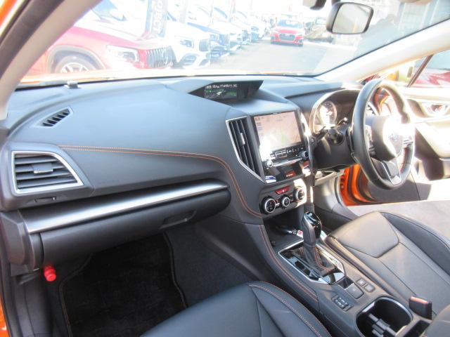 ＸＶ ２．０ｉ－Ｓアイサイト　ブラックレザーＳＬＣ　４ＷＤ　・黒本革シート　シートヒーター　純正８型ナビ　フルセグＴＶ　バックカメラ　ＥＴＣ　ドラレコ　アイサイト　先行車発進　レーンキープ　ＢＳＭ　ＬＥＤライト　純正１８アルミ　スマートキー　革巻ステアリング（41枚目）