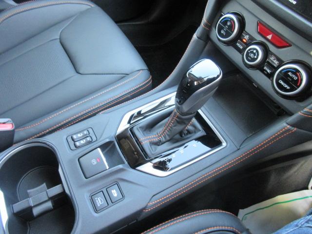 ＸＶ ２．０ｉ－Ｓアイサイト　ブラックレザーＳＬＣ　４ＷＤ　・黒本革シート　シートヒーター　純正８型ナビ　フルセグＴＶ　バックカメラ　ＥＴＣ　ドラレコ　アイサイト　先行車発進　レーンキープ　ＢＳＭ　ＬＥＤライト　純正１８アルミ　スマートキー　革巻ステアリング（45枚目）