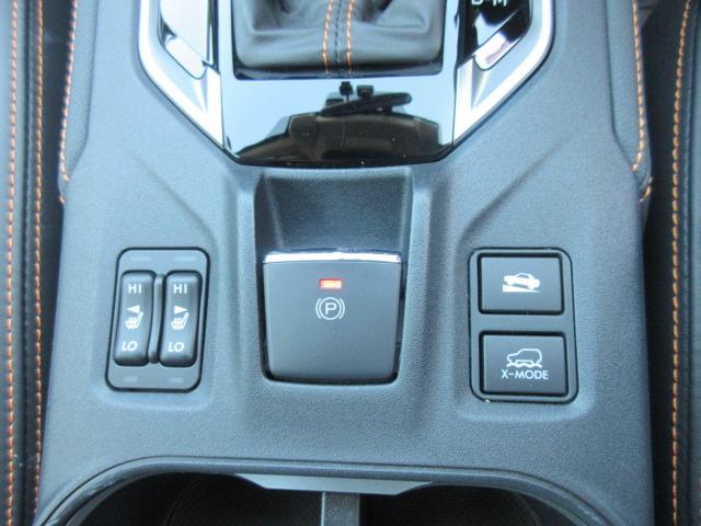 ＸＶ ２．０ｉ－Ｓアイサイト　ブラックレザーＳＬＣ　４ＷＤ　・黒本革シート　シートヒーター　純正８型ナビ　フルセグＴＶ　バックカメラ　ＥＴＣ　ドラレコ　アイサイト　先行車発進　レーンキープ　ＢＳＭ　ＬＥＤライト　純正１８アルミ　スマートキー　革巻ステアリング（53枚目）