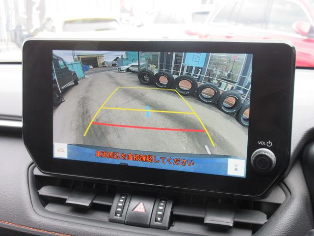 ガイド線付バックカメラで駐車も安心ですね♪