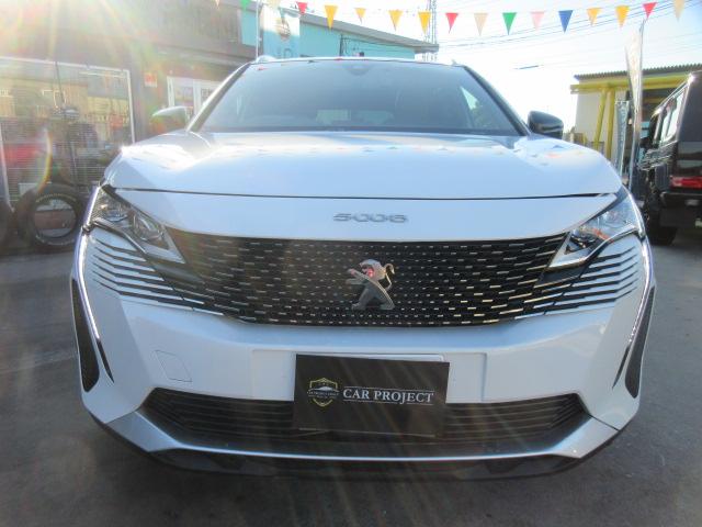 ５００８ ＧＴブルーＨＤｉ　７人乗　後期型　サンルーフ　純正ナビ　フルセグ　左サイド＆バックカメラ　ハーフレザー　シートヒーター　マッサージ機能　ワイヤレス充電　電動ゲート　ハンズフリーパワーバックドア　アクティブセーフティブレーキ（14枚目）