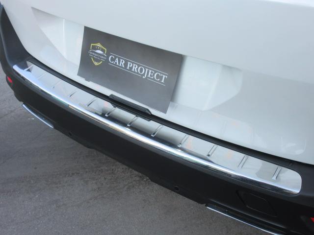 ５００８ ＧＴブルーＨＤｉ　７人乗　後期型　サンルーフ　純正ナビ　フルセグ　左サイド＆バックカメラ　ハーフレザー　シートヒーター　マッサージ機能　ワイヤレス充電　電動ゲート　ハンズフリーパワーバックドア　アクティブセーフティブレーキ（19枚目）