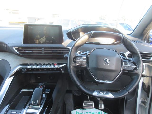 ５００８ ＧＴブルーＨＤｉ　７人乗　後期型　サンルーフ　純正ナビ　フルセグ　左サイド＆バックカメラ　ハーフレザー　シートヒーター　マッサージ機能　ワイヤレス充電　電動ゲート　ハンズフリーパワーバックドア　アクティブセーフティブレーキ（46枚目）