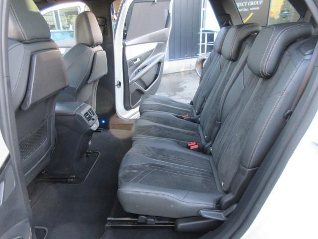 ５００８ ＧＴブルーＨＤｉ　７人乗　後期型　サンルーフ　純正ナビ　フルセグ　左サイド＆バックカメラ　ハーフレザー　シートヒーター　マッサージ機能　ワイヤレス充電　電動ゲート　ハンズフリーパワーバックドア　アクティブセーフティブレーキ（49枚目）