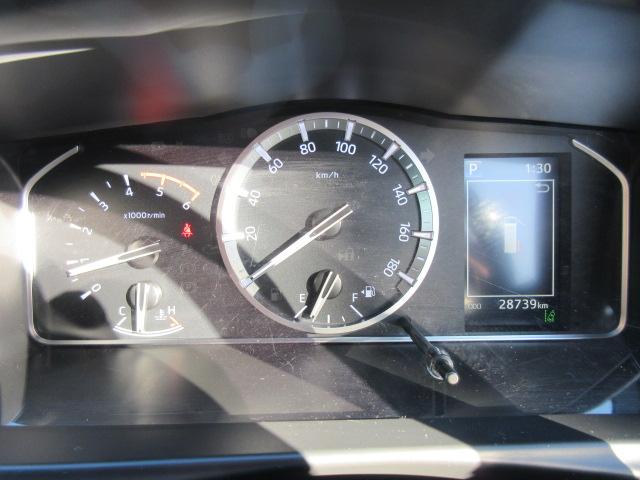 ハイエースバン スーパーＧＬ　ダークプライムＩＩ　・ディーゼルターボ　セーフティセンス　純正ナビ　フルセグＴＶ　バックカメラ　ＡＣ１００Ｖ　ハーフレザー　両側スライドドア　ＬＤＡ　前後ソナー　ＰＫＳＢ　イージークローザー　メッキドアハンドル＆ミラー（62枚目）