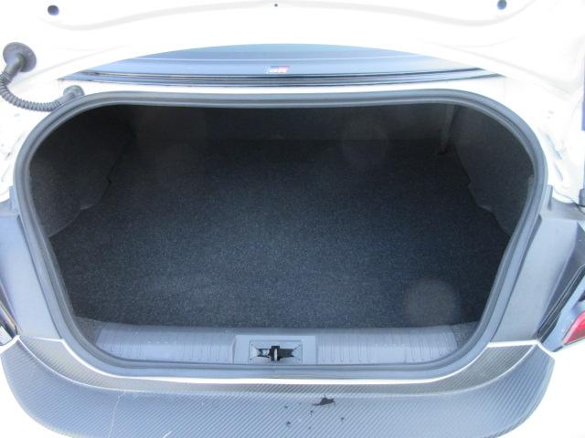GR86 RZ 6速MT ・ワンオーナー 純正9型ナビ フルセグTV Bカメラ ETC ドラレコ ハーフレザーシート シートヒーター GRフルエアロ&トランクスポイラー&サスペンション&スポーツマフラー 純正18アルミ(28枚目)