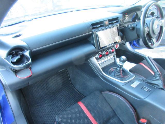 BRZ S 6速MT STIフルエアロ SSR18AW STIタワーバー&リアディフューザー OPトランクスポイラー HKS車高調 STIシフトノブ&エンジンスイッチ LEDライナー 純正9型ナビ&TV&Bカメラ(48枚目)