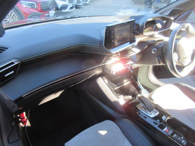 e-208 GT ・純正ディスプレイオーディオ バックカメラ ハーフレザー シートヒーター アクティブセーフティブレーキ 疲労検知システム ブラインドスポットモニター 前後ソナー LEDライト スマートキー&Pスタート(35枚目)