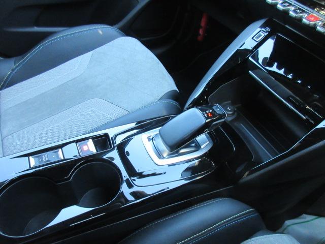 e-208 GT ・純正ディスプレイオーディオ バックカメラ ハーフレザー シートヒーター アクティブセーフティブレーキ 疲労検知システム ブラインドスポットモニター 前後ソナー LEDライト スマートキー&Pスタート(40枚目)