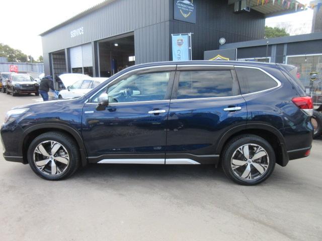 フォレスター アドバンスｅーＢＯＸＥＲ　４ＷＤ　・アイサイト　純正ナビ　フルセグＴＶ　フロント＆左サイド＆Ｂカメラ　ハーフレザー　シートヒーター　パワーシート　シートメモリー　電動Ｒゲート　デジタルインナーミラー　純正１８アルミ　ワンオーナー（44枚目）