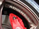 ADVAN Racing18インチアルミホイールが外装により一層かっこいい印象を与えてくれます♪
