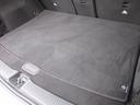 純正ラゲッジマット装備♪荷物を載せてもラゲッジルームが直接汚れず助かりますね♪
