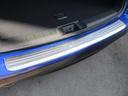 オプションのリアバンパーガードが装着となります♪見た目もかっこいいですが、荷物の出し入れの際に傷もつかないのがメリットです♪