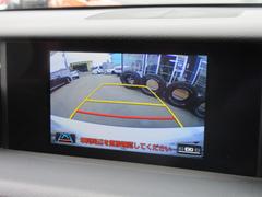 ガイド線付バックカメラで駐車も安心ですね♪　広角のカメラを使用しております♪ 3
