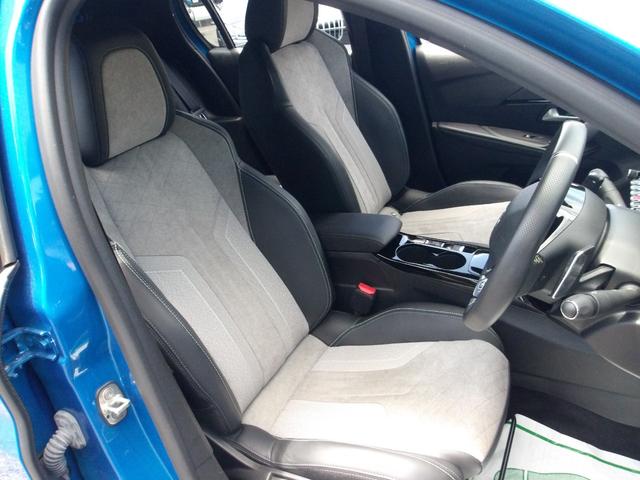 ２０８ ＧＴ　バックカメラ　ディスプレイオーディオ　ｃａｒＰＬＡＹ　ＵＳＢ　Ｂｌｕｅｔｏｏｔｈ　ワイヤレス充電　パドルシフト　ＡＣＣ　スマートキー　ハーフレザー　シートヒーター　ＬＥＤ　ＥＴＣ　アイドリングストップ（17枚目）